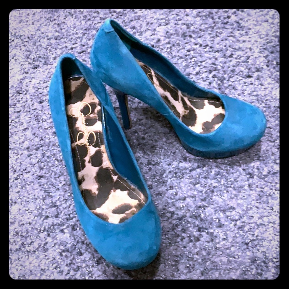 Jessica Simpson Blue Pumps